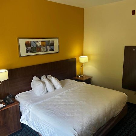 Rodeway Inn Мейкон Экстерьер фото