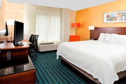 Rodeway Inn Мейкон Экстерьер фото