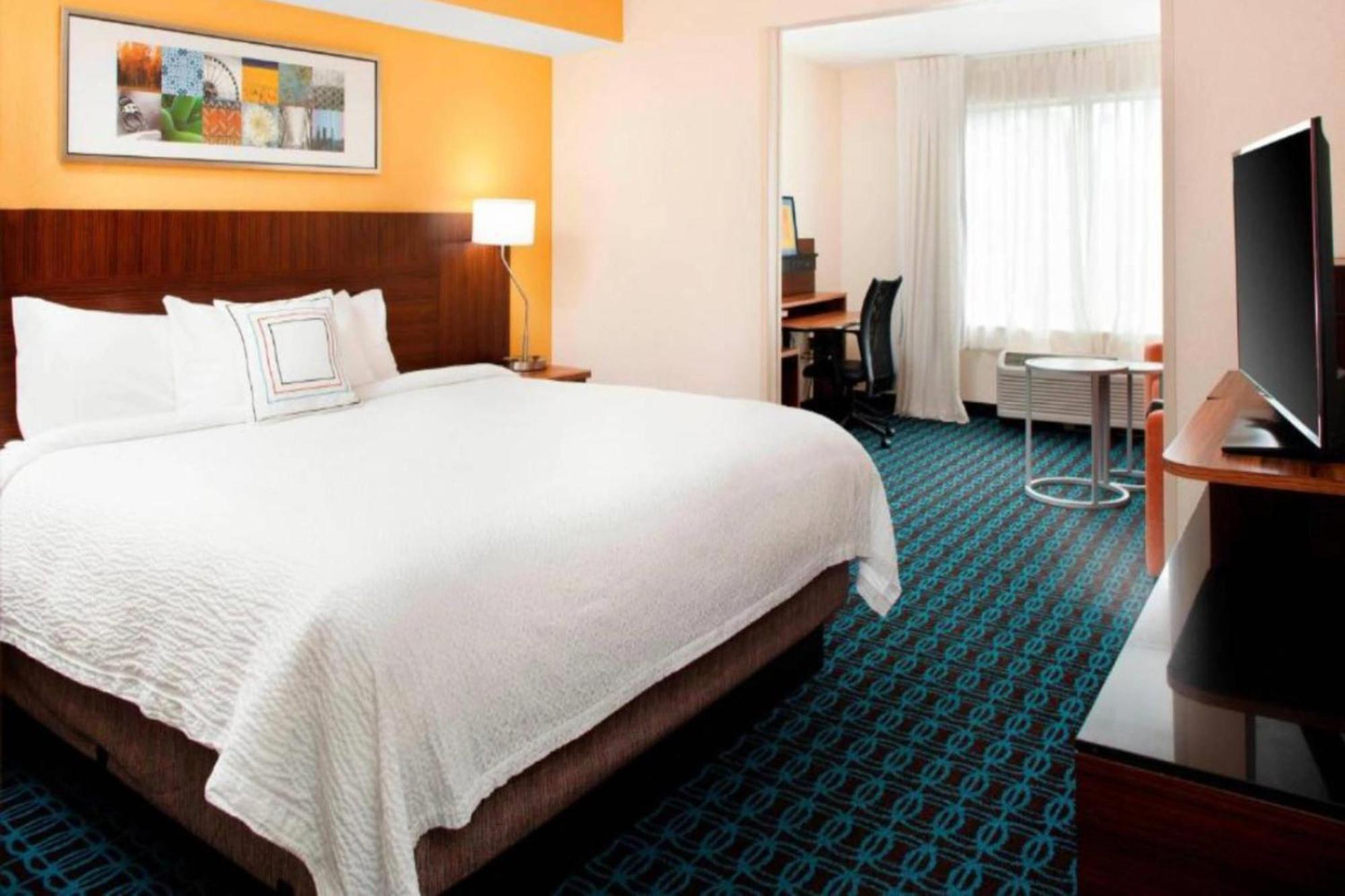 Rodeway Inn Мейкон Экстерьер фото